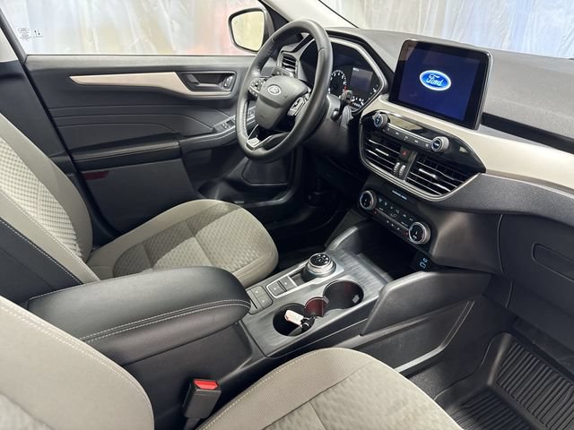 Used 2022 Ford Escape SE w/ SE Sport Appearance Package FWD image 29