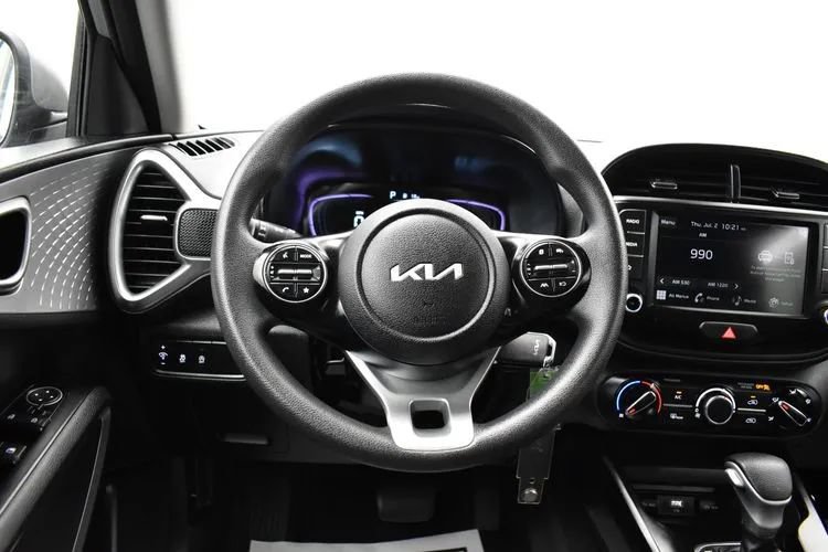 Used 2024 Kia Soul LX w/ Option Group 015 FWD image 20