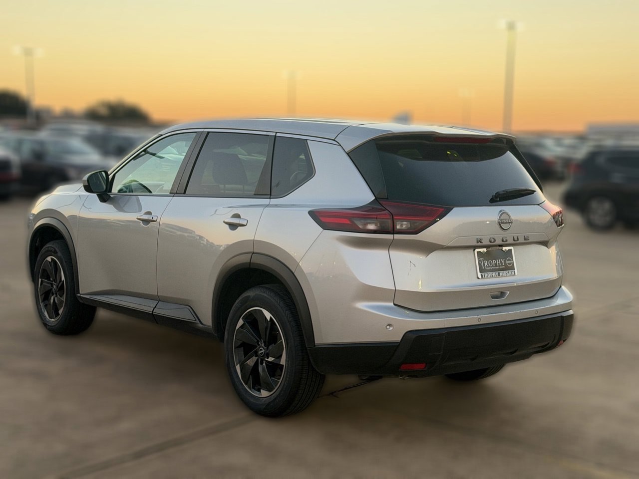 Certified 2025 Nissan Rogue SV FWD image 6