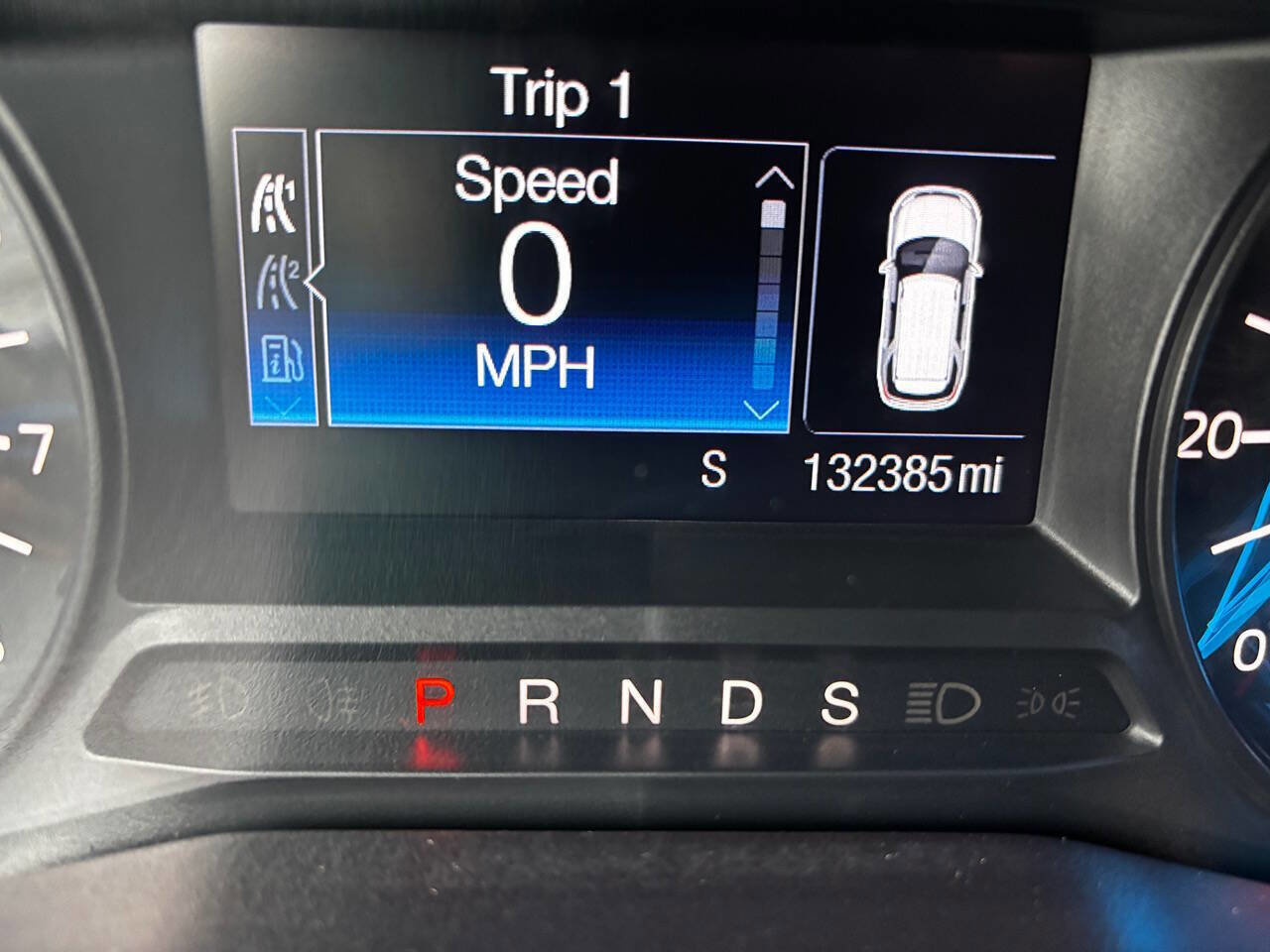 Used 2016 Ford Explorer XLT image 36