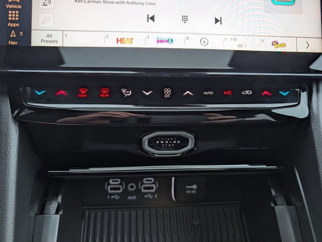 New 2026 Jeep Grand Cherokee Altitude image 27