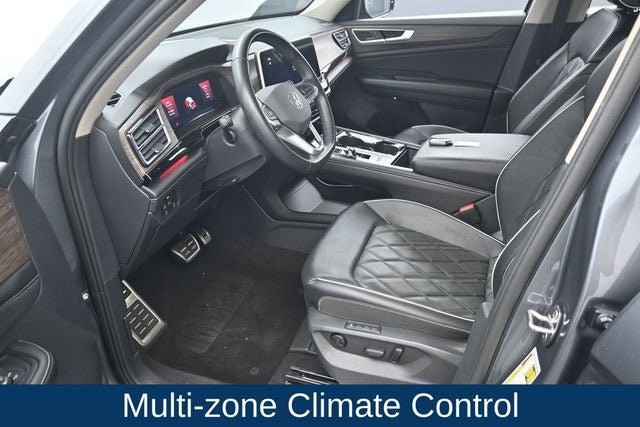Used 2024 Volkswagen Atlas SEL Premium R-Line AWD/4WD image 18