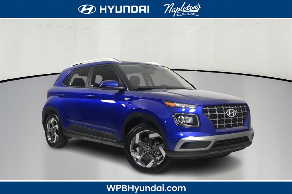 Used 2025 Hyundai Venue SEL
