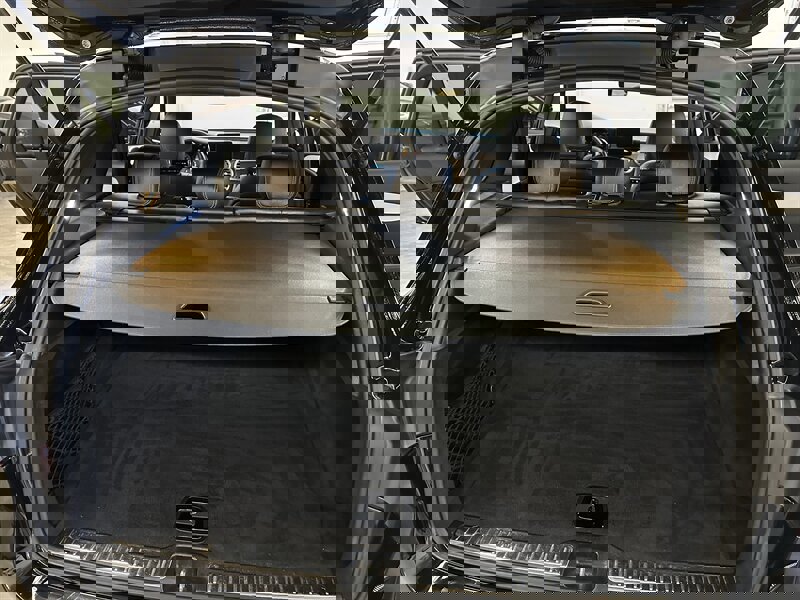 Used 2021 Mercedes-Benz GLC 300 4MATIC image 35