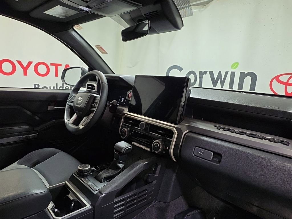 Used 2024 Toyota Tacoma TRD Off-Road image 14