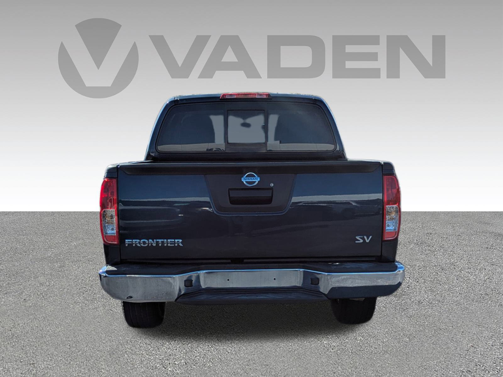 Used 2015 Nissan Frontier SV image 23