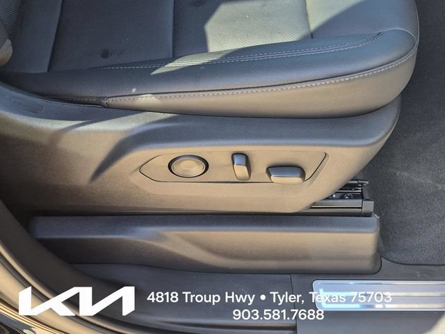 Used 2024 GMC Sierra 1500 SLT AWD/4WD image 15