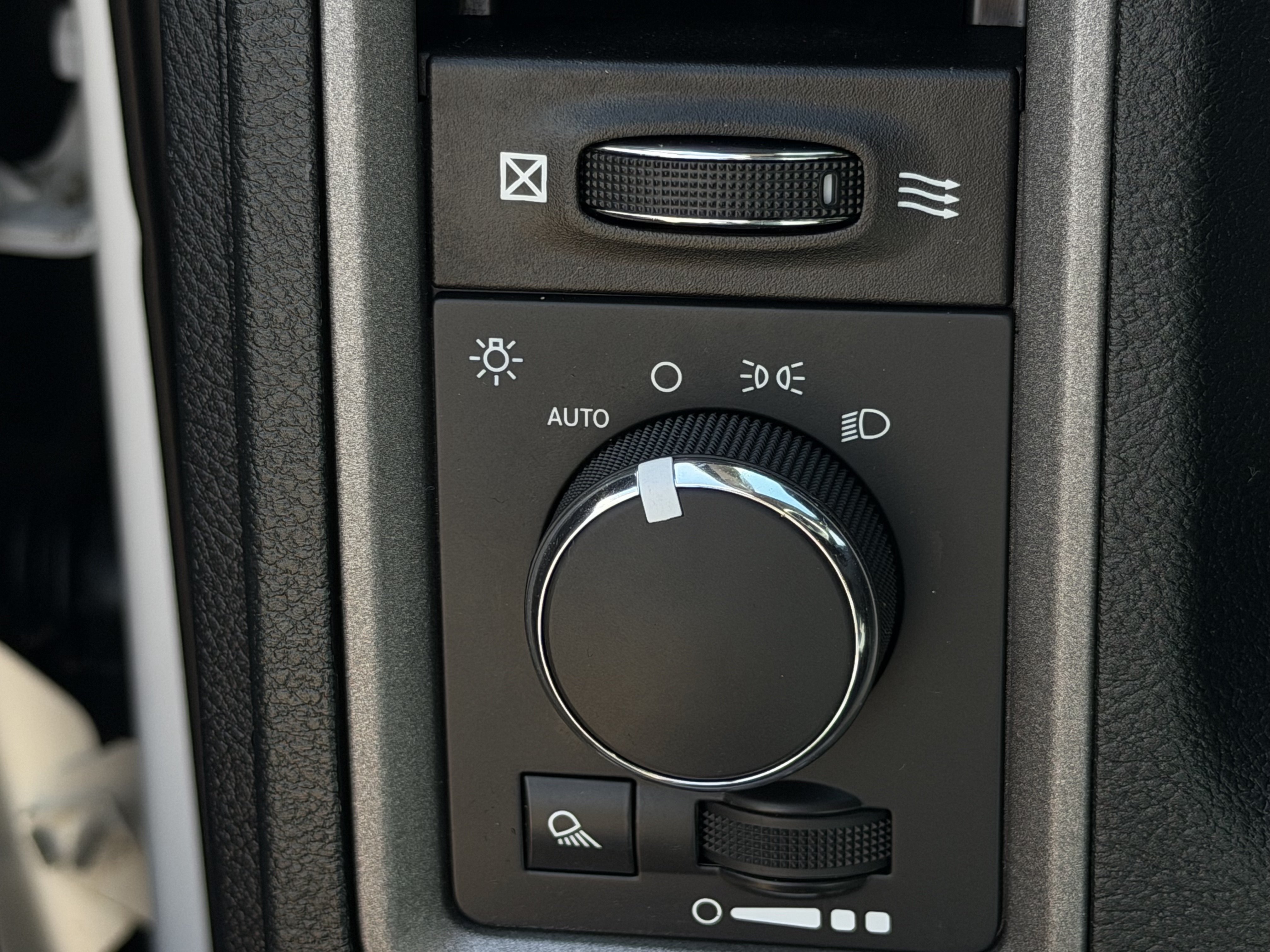 Used 2014 RAM 1500 Tradesman w/ Popular Equipment Group AWD/4WD image 26
