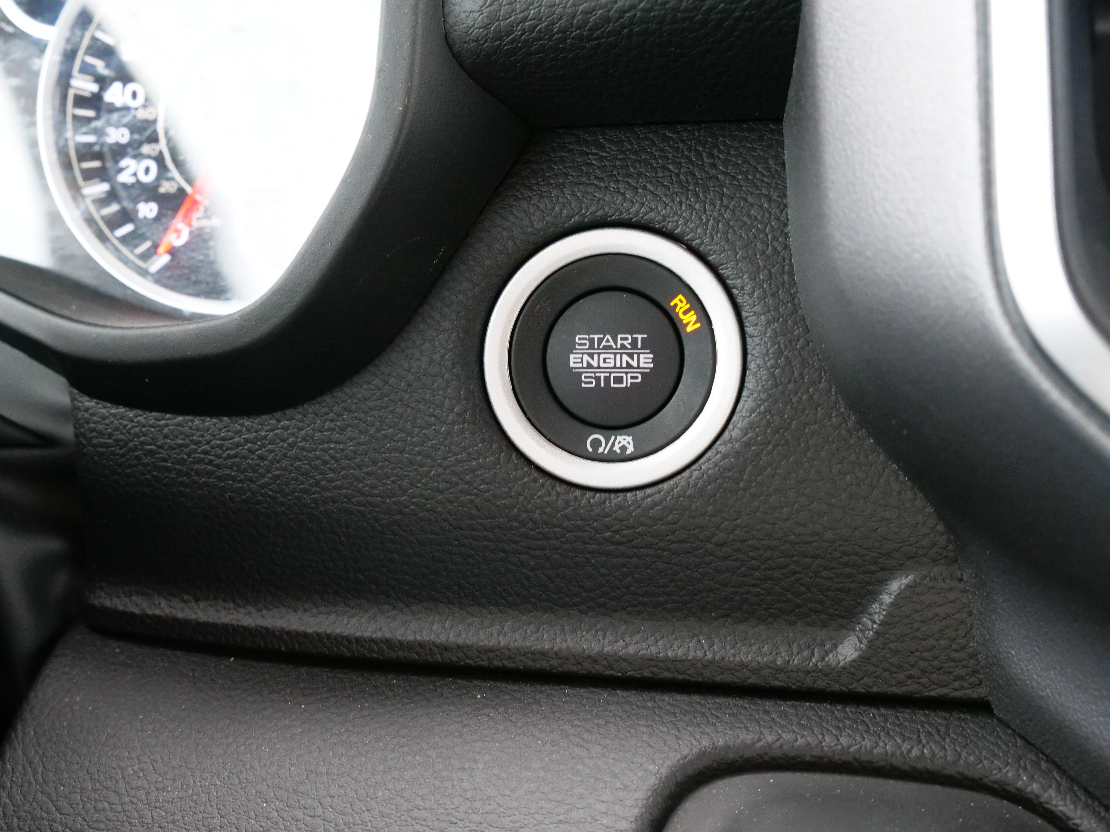 Certified 2025 RAM 1500 Big Horn image 25