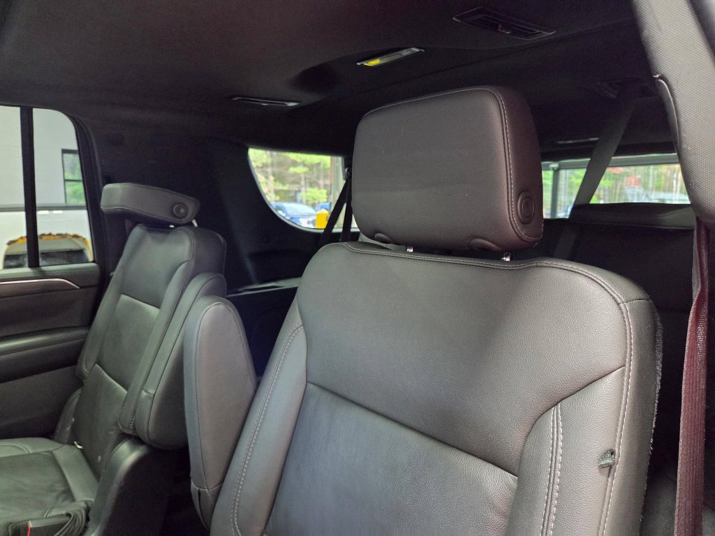 Used 2021 Chevrolet Suburban Z71 AWD/4WD image 24