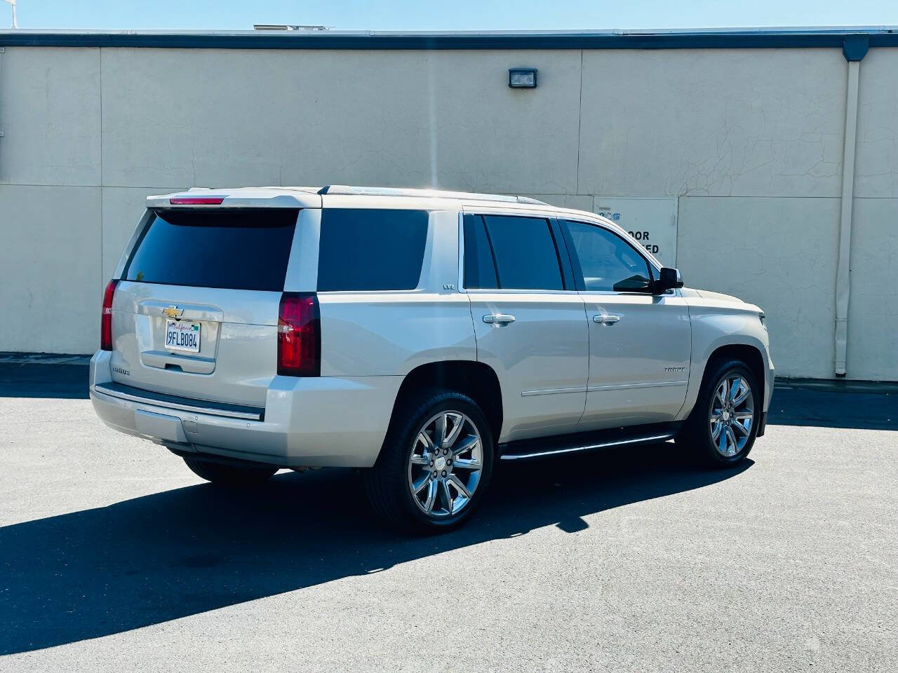 Used 2016 Chevrolet Tahoe LTZ RWD image 8