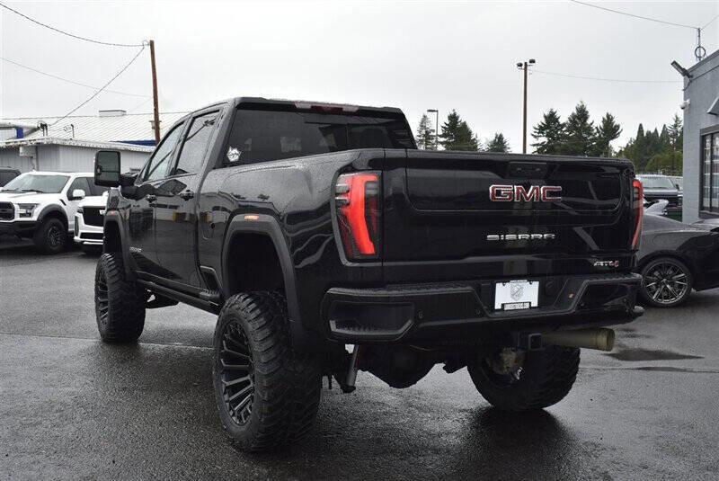 Used 2024 GMC Sierra 3500 AT4 w/ Technology Package image 3