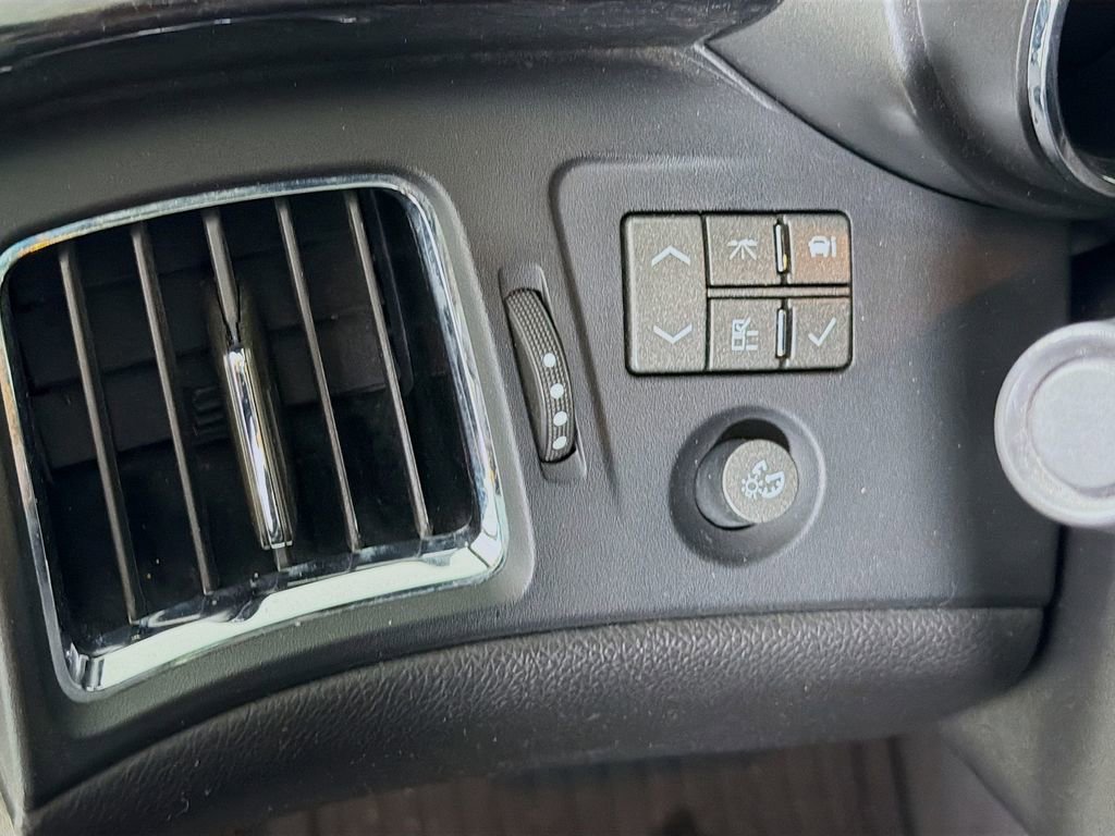 Used 2015 Cadillac CTS V RWD image 12