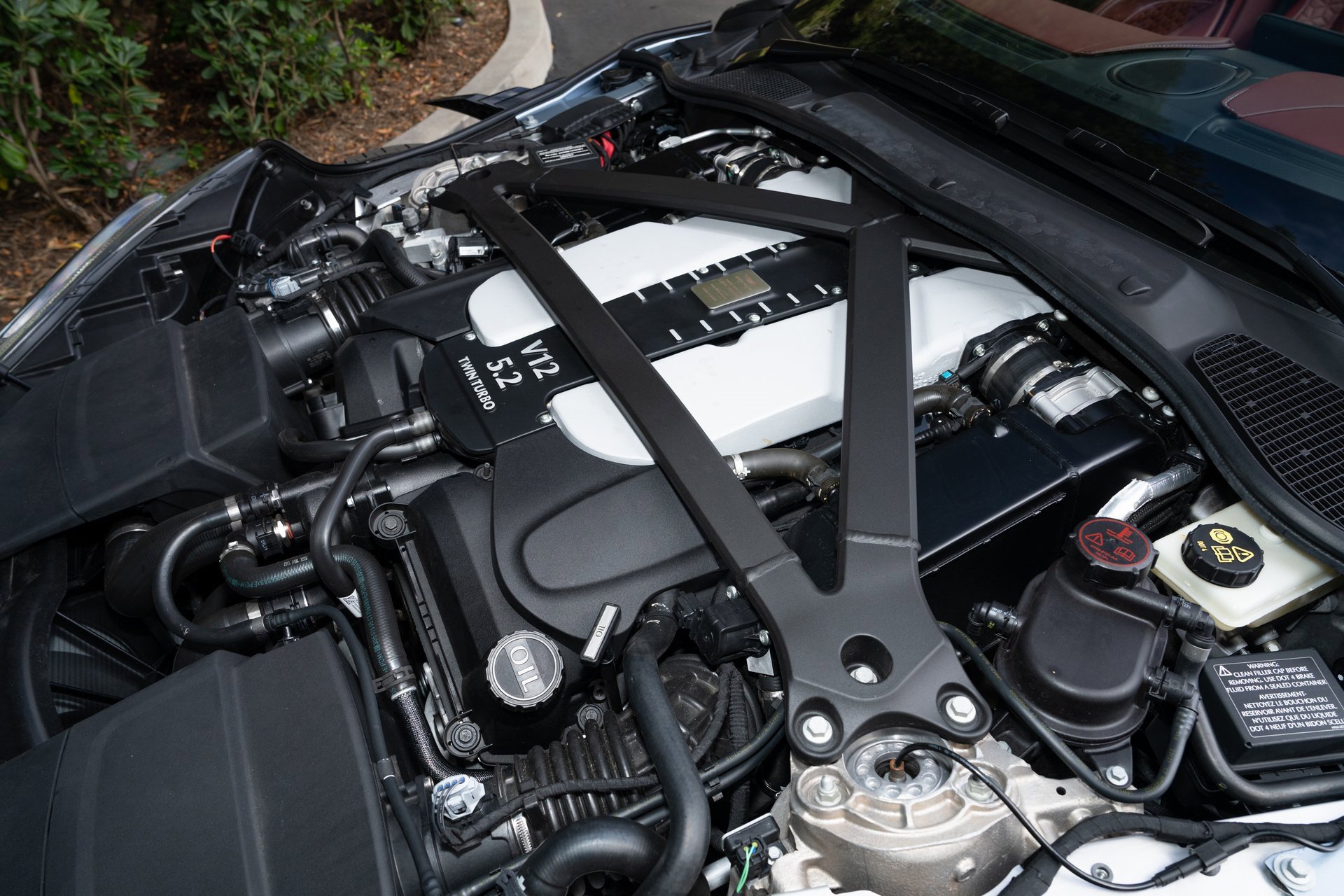 Used 2021 Aston Martin DBS Superleggera Volante image 14