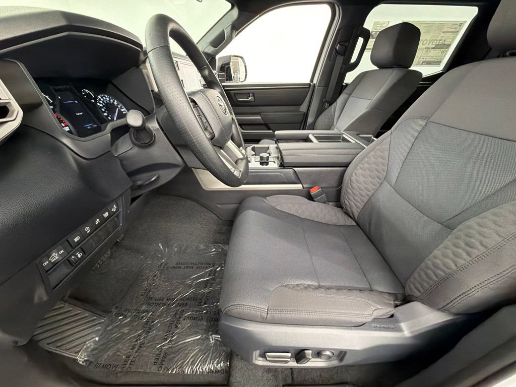 New 2026 Toyota Tundra SR5 w/ SR5 Convenience Package RWD image 18