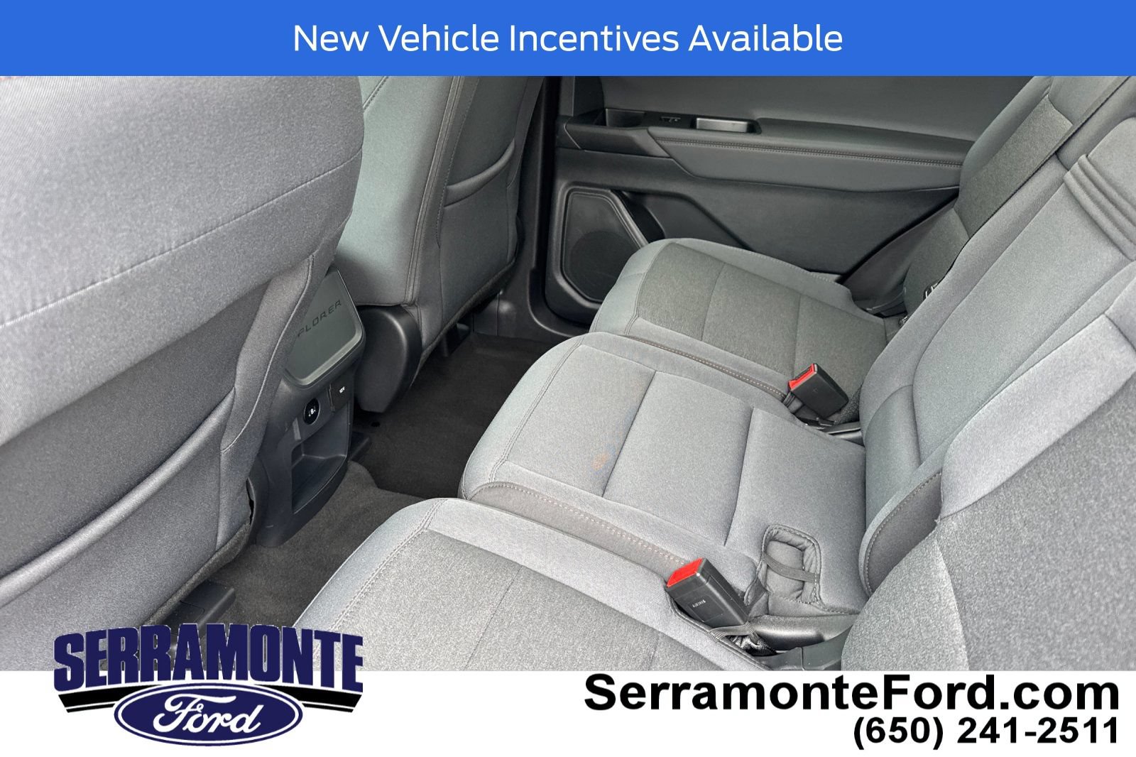 Used 2026 Ford Explorer Active RWD image 13
