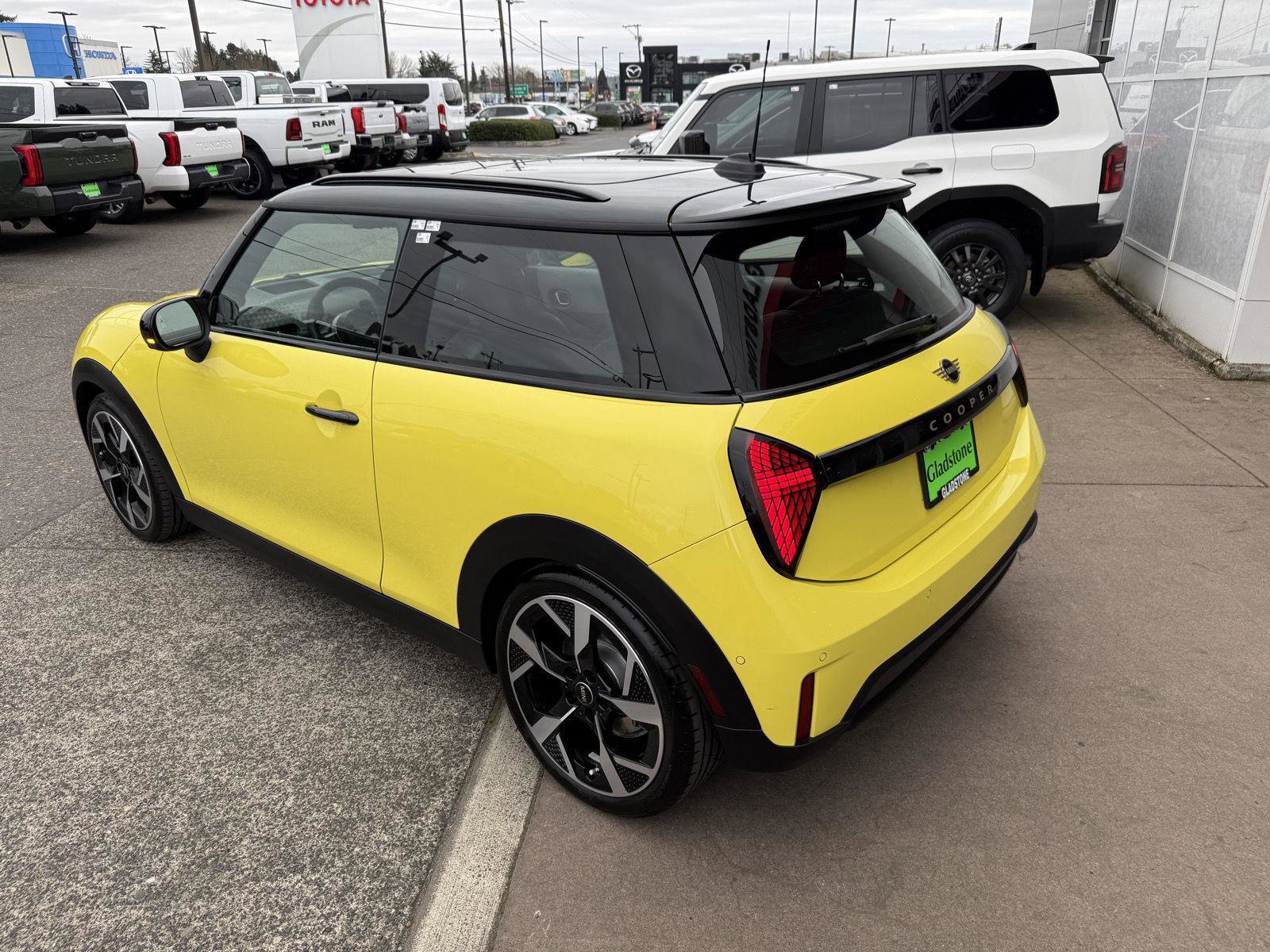 Used 2025 MINI Cooper S image 3