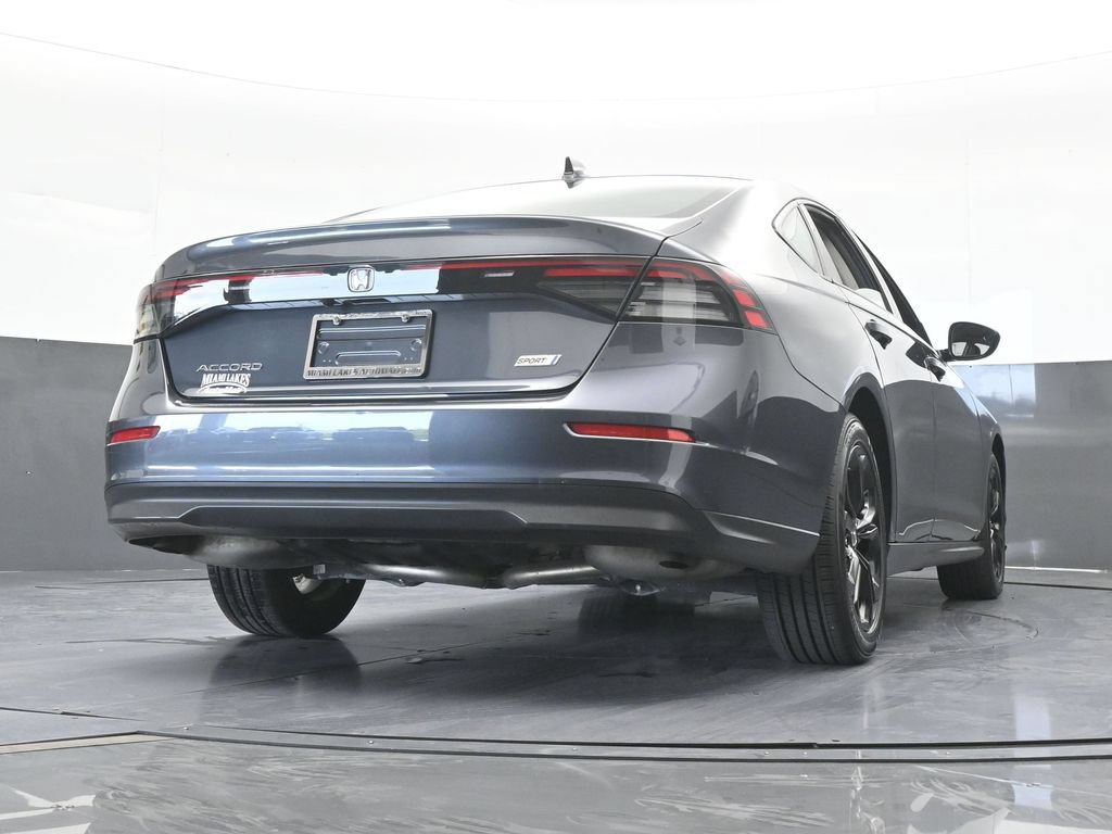 Used 2025 Honda Accord SE image 58