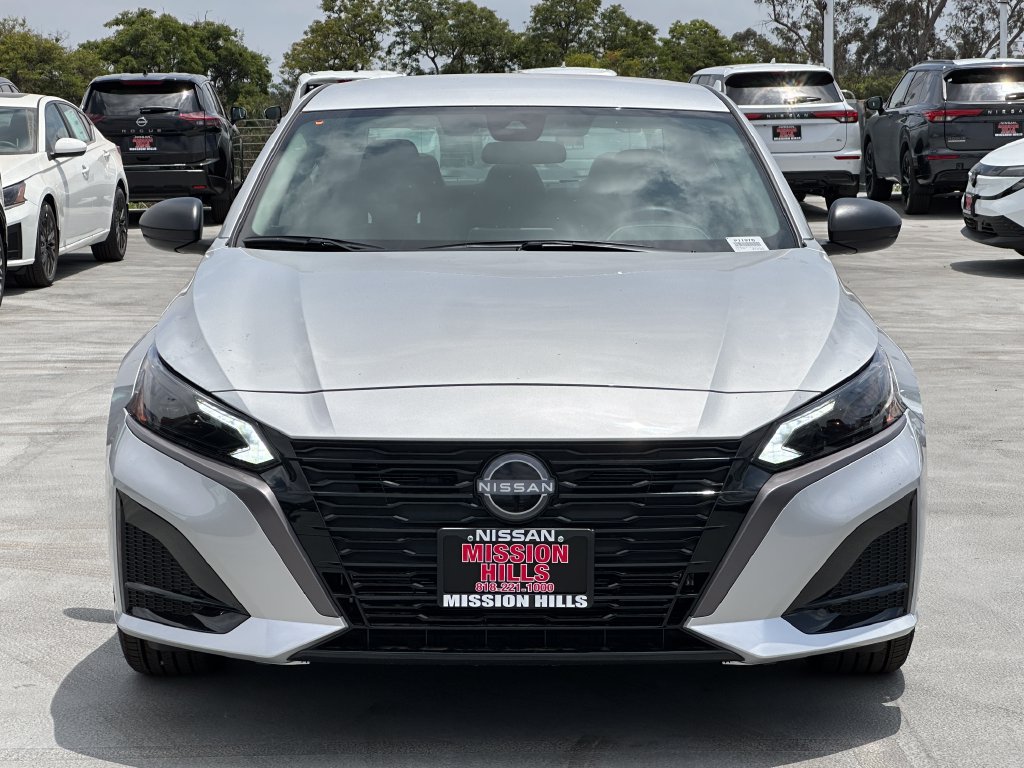 New 2026 Nissan Altima 2.5 SV FWD image 12