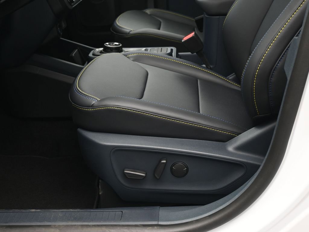 New 2025 Ford Maverick Lobo image 10