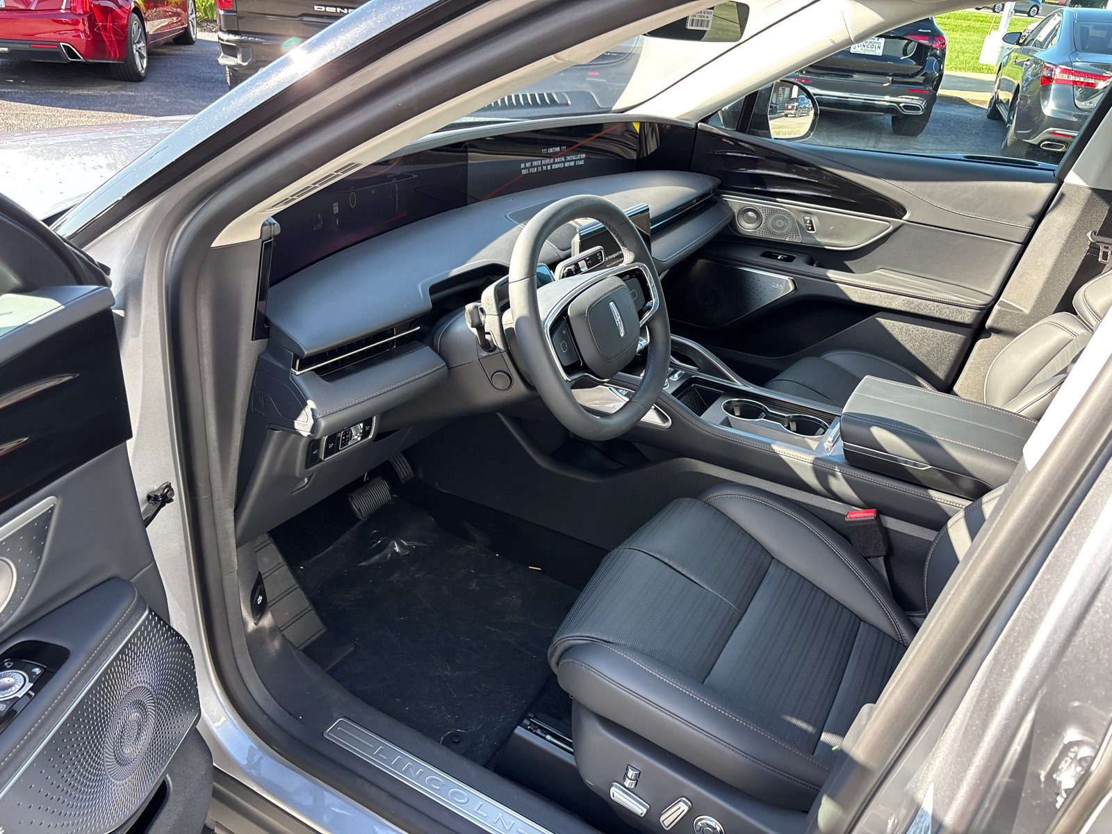 New 2026 Lincoln Nautilus Reserve AWD/4WD image 24