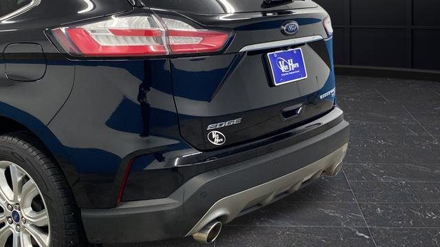 Used 2020 Ford Edge Titanium AWD/4WD image 44