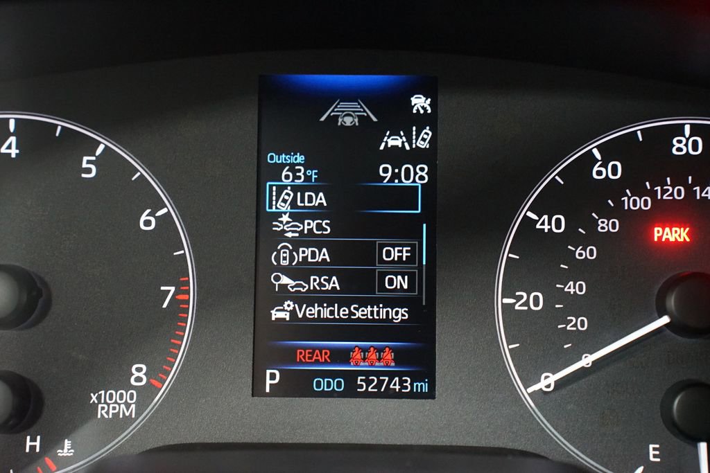 Certified 2023 Toyota Corolla LE image 16