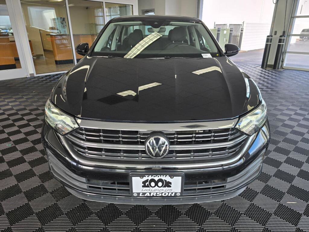 Used 2023 Volkswagen Jetta S w/ Driver Assistance Package image 9