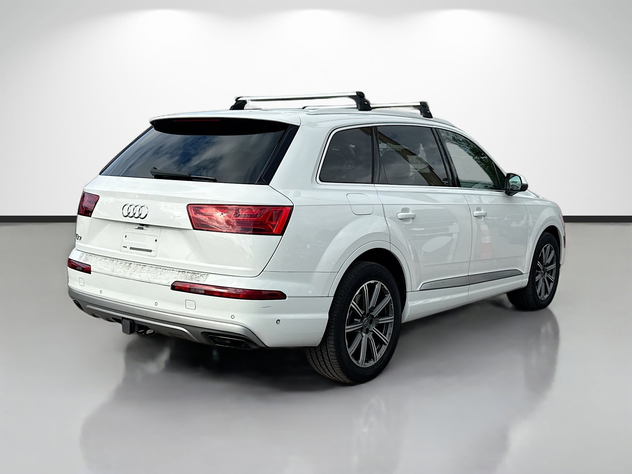 Used 2019 Audi Q7 3.0T Premium Plus AWD/4WD image 3