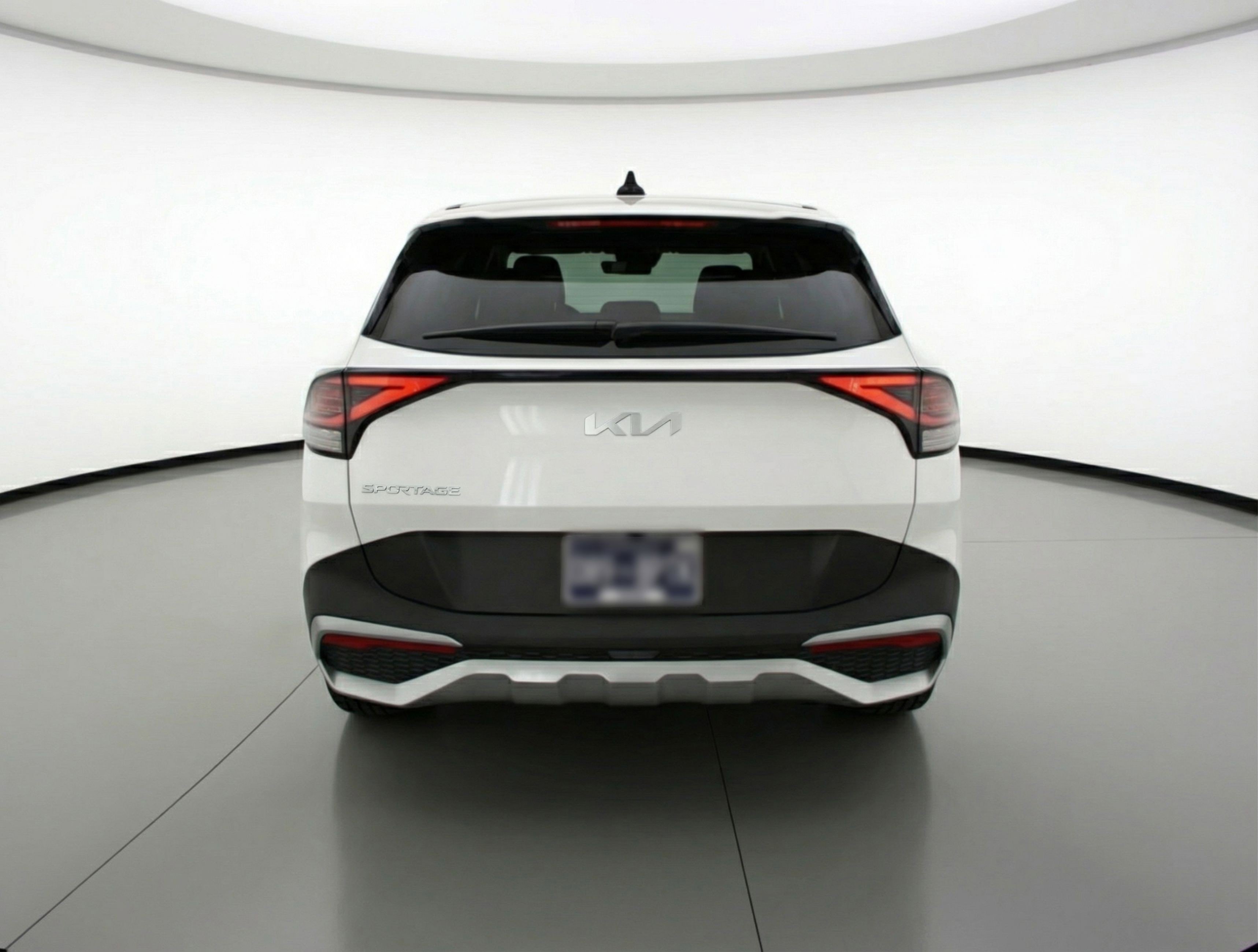 Used 2025 Kia Sportage LX image 7