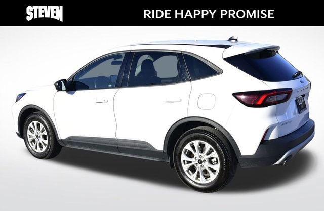 Used 2025 Ford Escape Active image 3