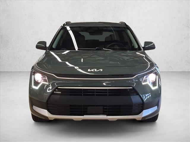 Used 2023 Kia Niro EX FWD image 2
