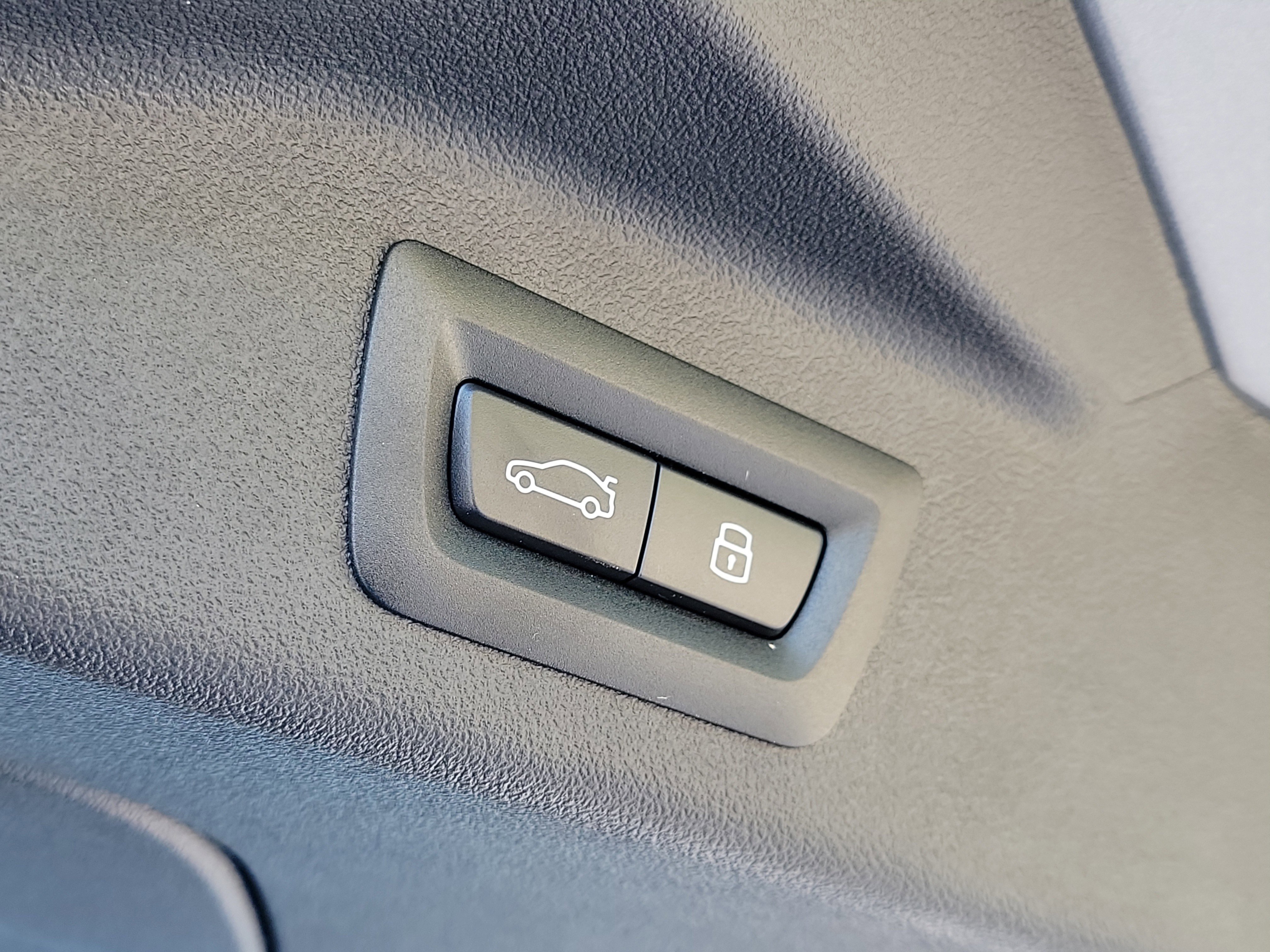 New 2026 BMW X7 xDrive40i w/ Executive Package image 7