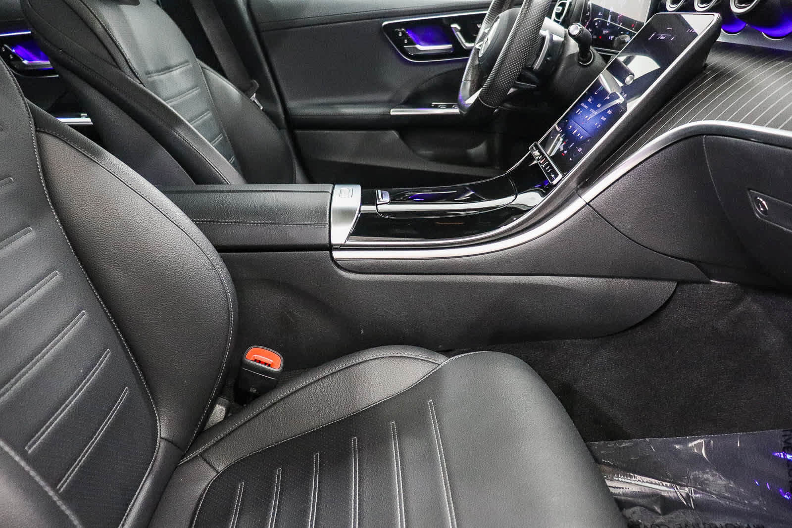 Used 2023 Mercedes-Benz C 300 Sedan image 19