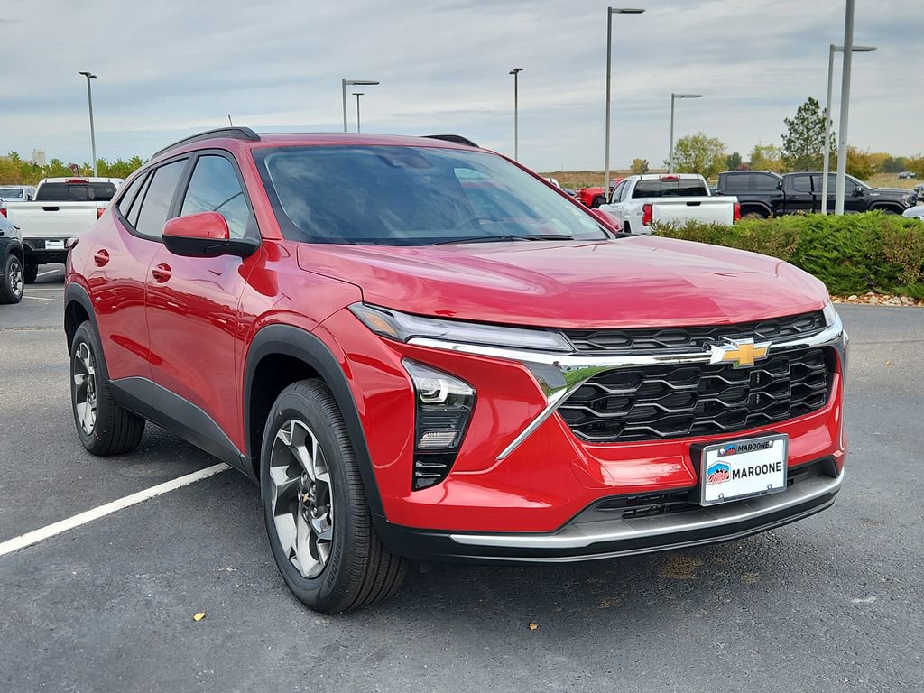New 2026 Chevrolet Trax LT w/ Sunroof Package image 7