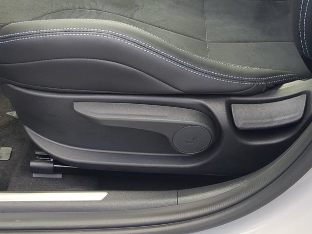 Certified 2025 Hyundai Elantra N FWD image 19
