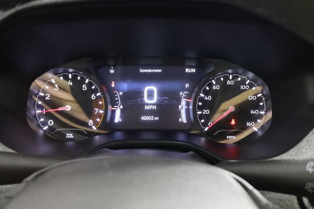 Used 2024 Jeep Compass Latitude AWD/4WD image 11