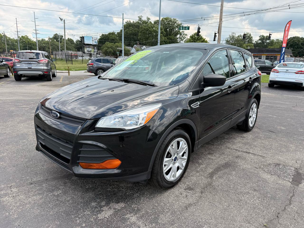 Used 2014 Ford Escape S FWD image 4