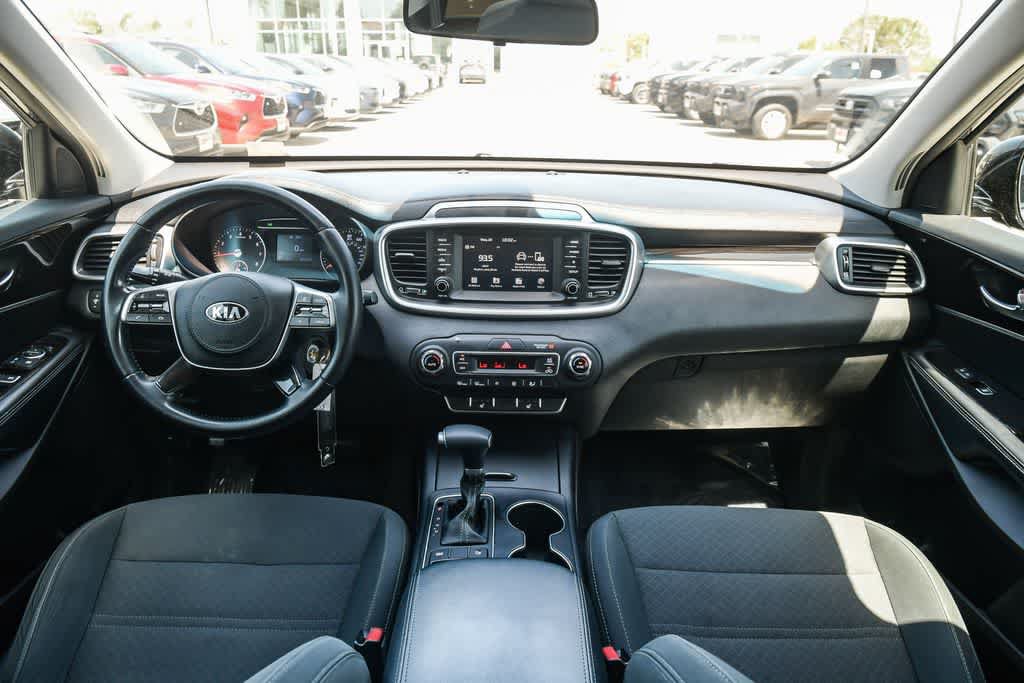 Used 2019 Kia Sorento S FWD image 14