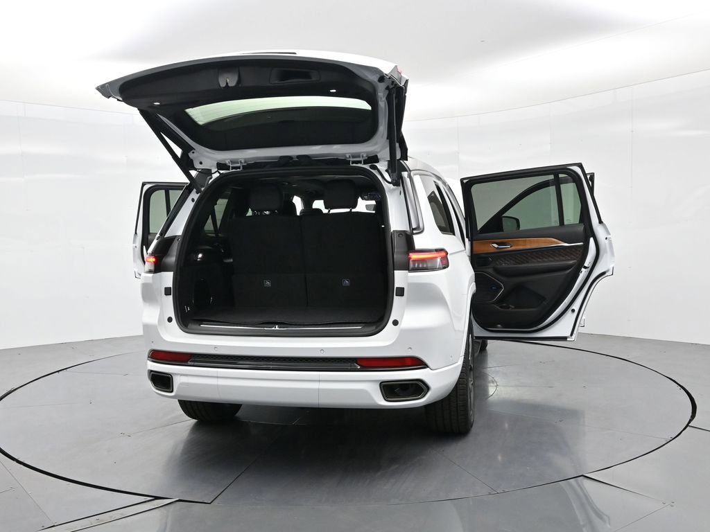 New 2025 Jeep Grand Cherokee L Summit image 36