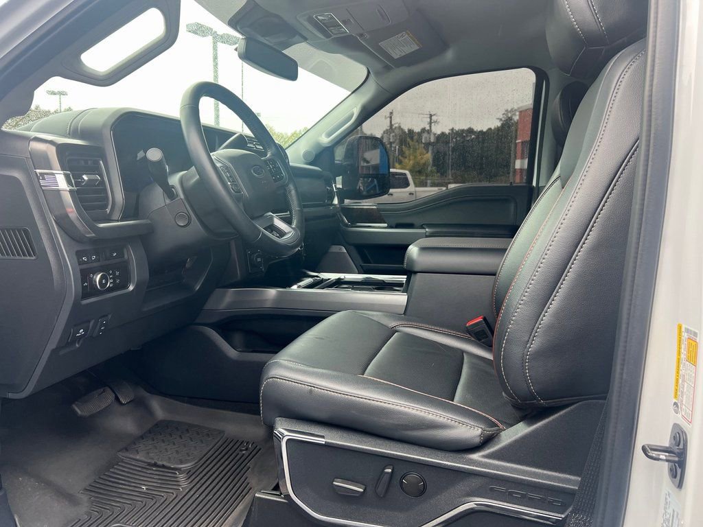 Used 2024 Ford F250 Lariat image 19