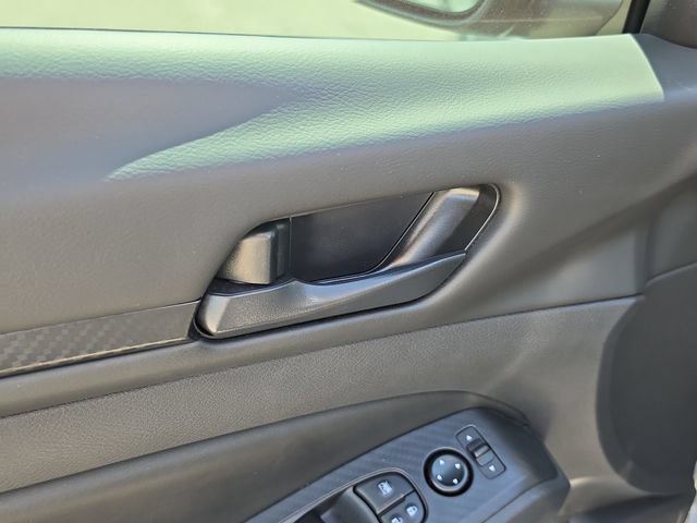 Certified 2025 Nissan Altima 2.5 S FWD image 18