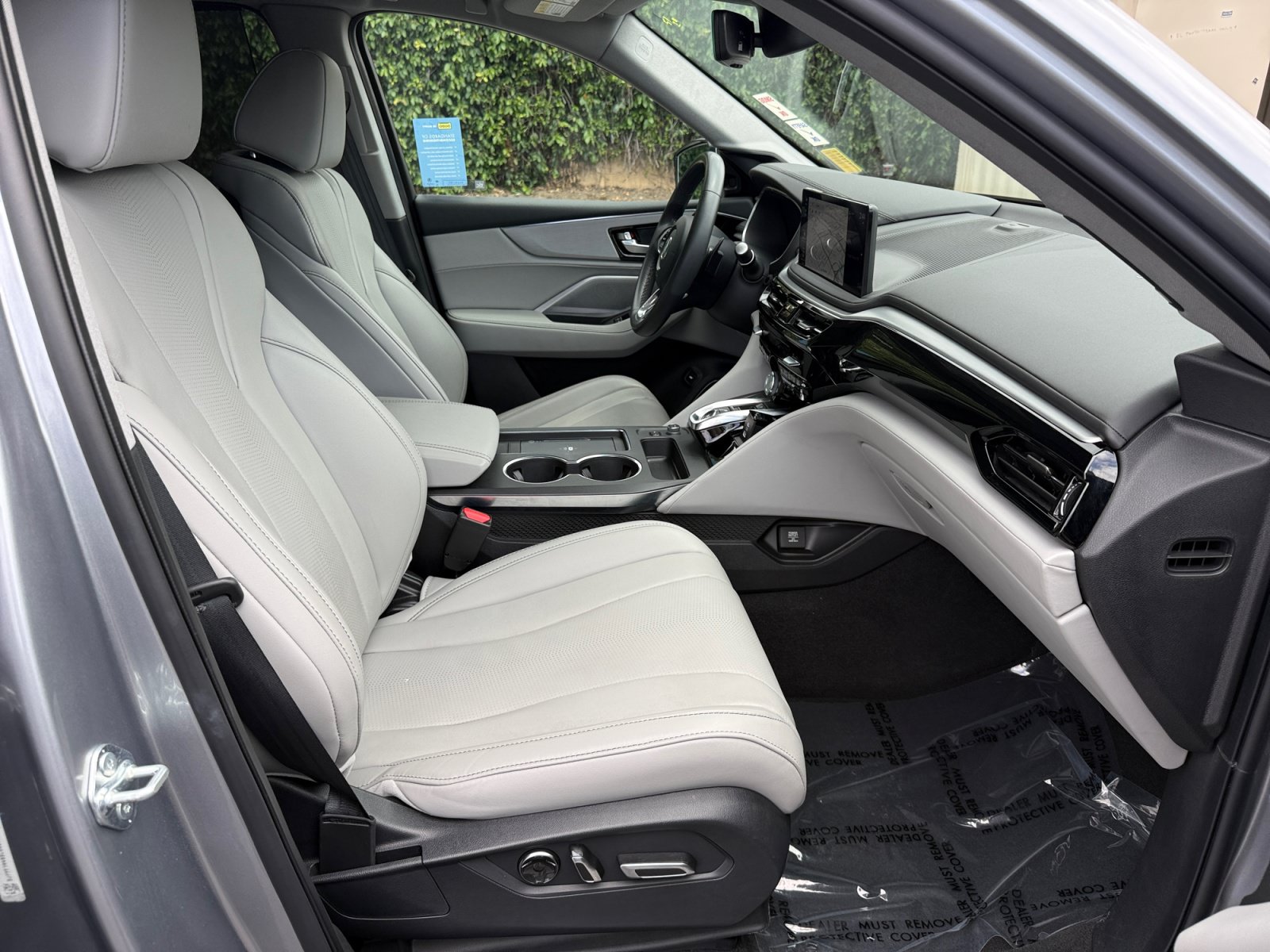 Used 2025 Acura MDX SH-AWD w/ Technology Package image 20
