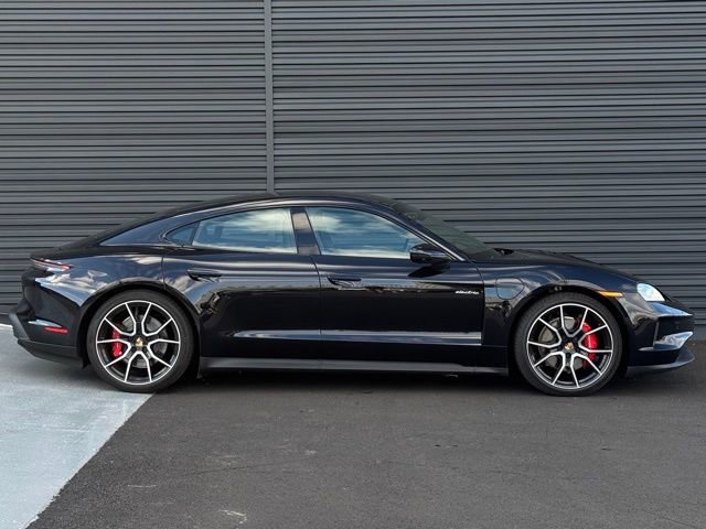 New 2025 Porsche Taycan 4S AWD/4WD image 8