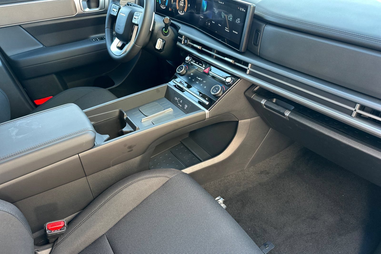 Certified 2026 Hyundai Santa Fe SE FWD image 18
