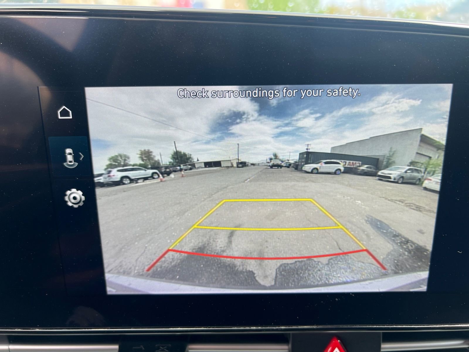 Used 2024 Hyundai Elantra Blue FWD image 25