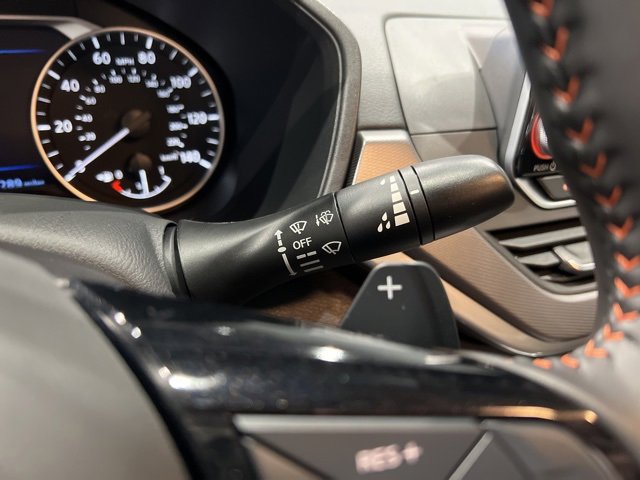 Used 2025 Nissan Altima 2.5 SR image 34