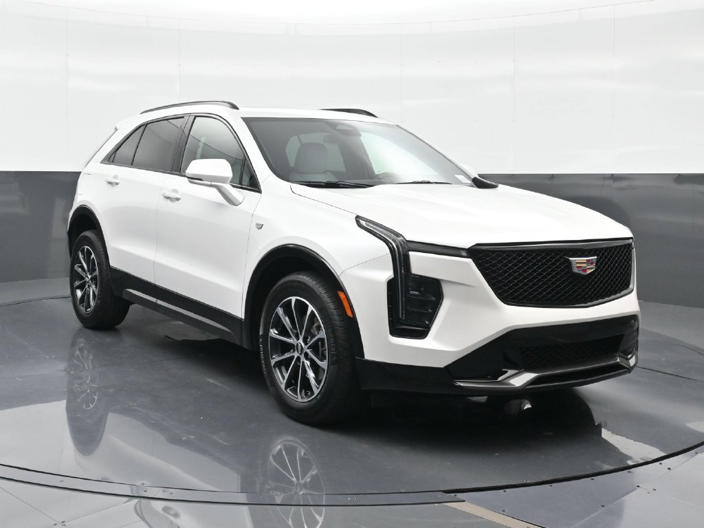 Certified 2024 Cadillac XT4 Sport FWD image 13