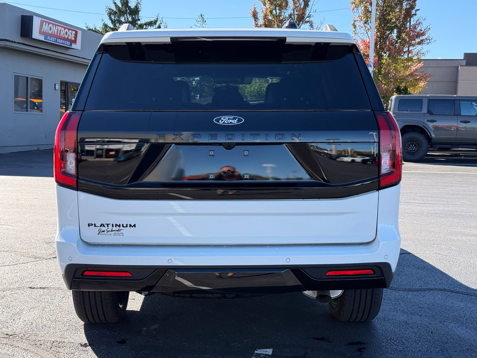 New 2027 Ford Expedition Platinum w/ Stealth Performance Package AWD/4WD image 6