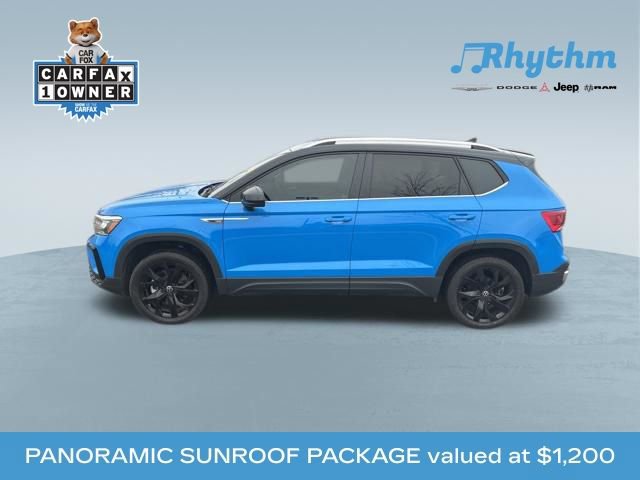 Used 2023 Volkswagen Taos SE w/ Panoramic Sunroof Package